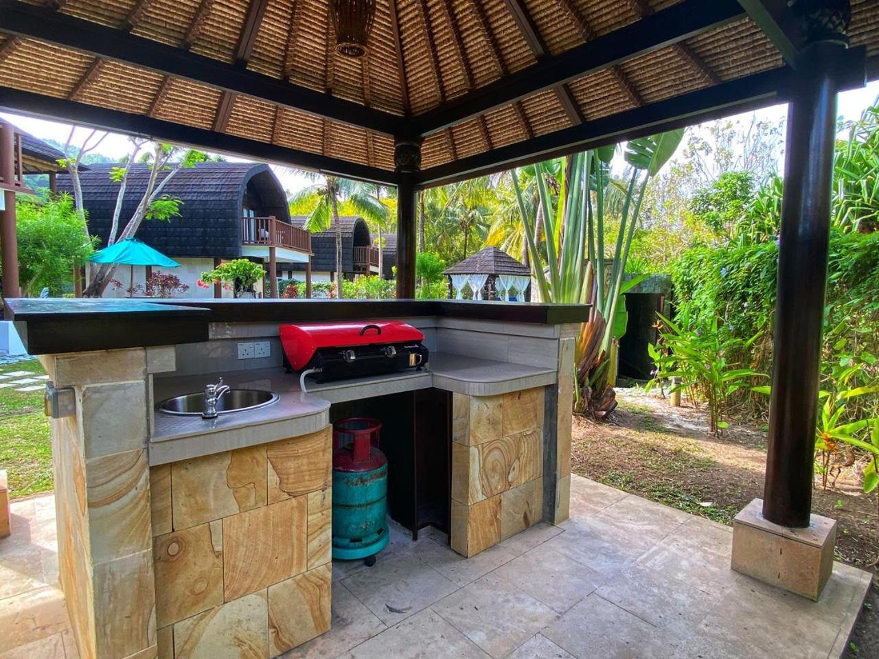 Kudat Riviera Exclusive Beach Villas Buitenkant foto